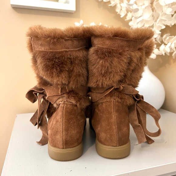 NWT Report Signature Lucinda Suede/Faux Fur Tan Tie Booties Size 6 - Picture 5 of 13